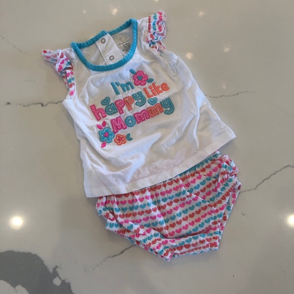 Infant top with matching bloomers - Picture 1 of 3
